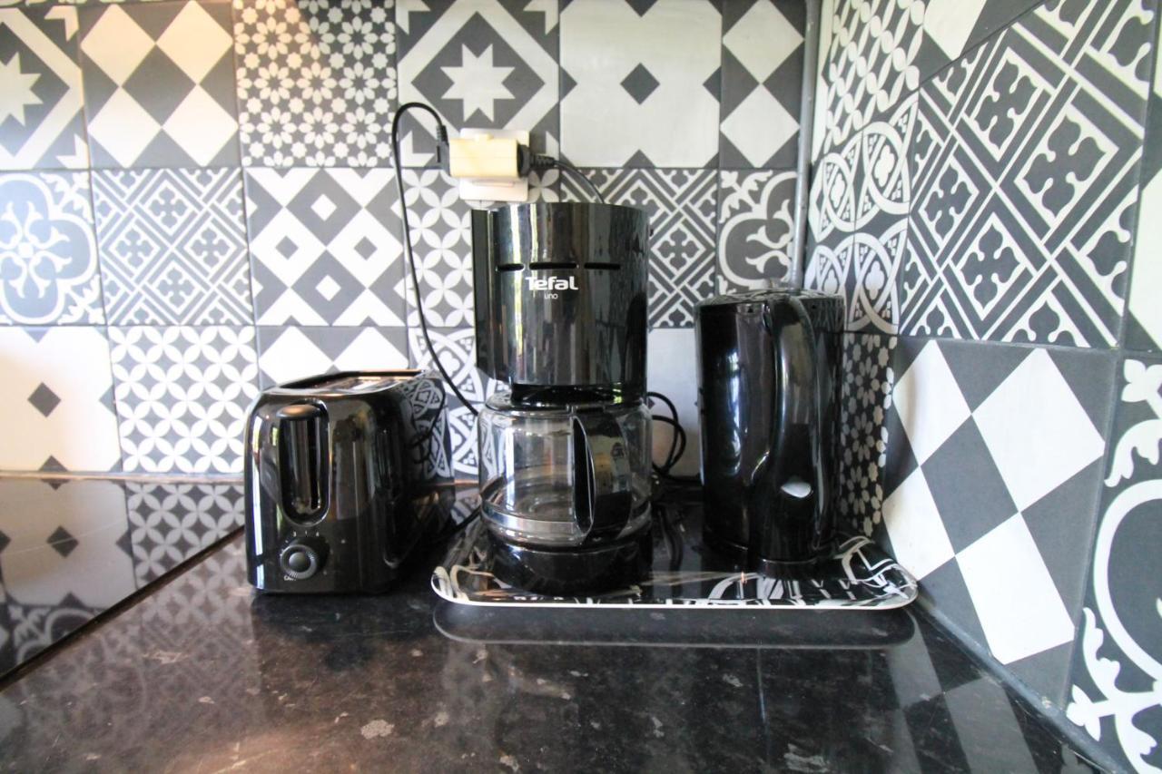 Disponible - Appartement Entier - Ligne H 15Mn Paris-Gare Du Nord, Parking Rue Gratuit, 4 Pers, Station De Train En Face Toutes Les 15Mn, Hippodrome, Cdfas, Universite, Borne Electrique, 1Er Etage Обонн Экстерьер фото